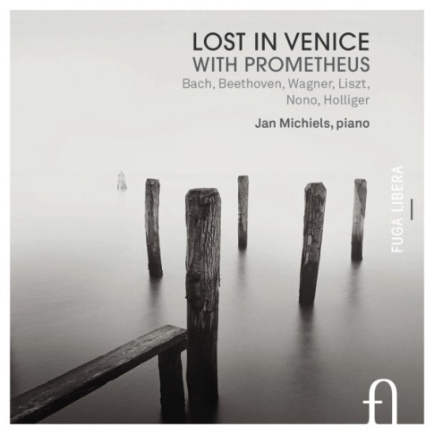 Lost in Venice with Prometheus
