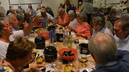 Ledenontmoeting met mosselfeest