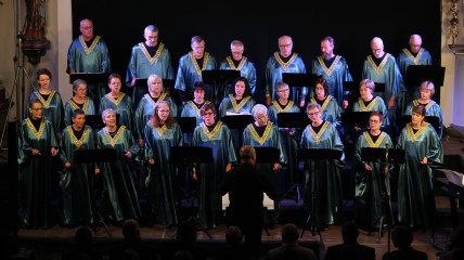 Gospelkoor in de Kartuizerkerk in Lierde ism Davidsfonds Brakel-Lierde en Davidsfonds Steenhuize-Wijnhuize