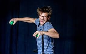 Familietheater Charel - Baf!