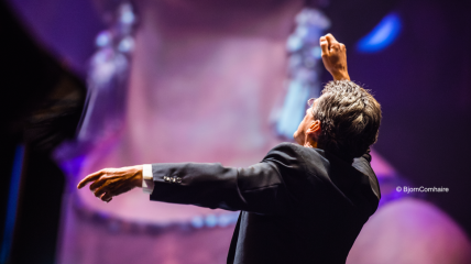 De Maestro aan het Woord: Dirk Brossé Ontrafeld