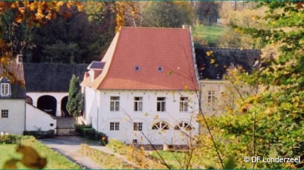 Wandeling naar het Rood Klooster, poort van het Zoniënwoud op maandag 9 juni nm