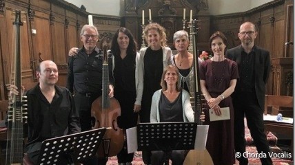 VAN DONKER NAAR LICHT - KERSTCONCERT