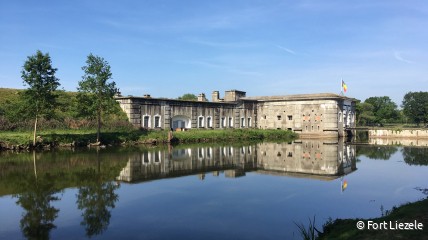 Geleid bezoek aan Museum Fort Liezele met expo ‘kunstenaars in tijden van oorlog’