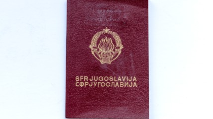 NIEUW - Joegoslavië: kroniek van zes of zeven landen