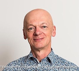 Toast Literair met Manu Adriaens, auteur en journalist.