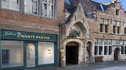 Galerij de Zwarte Panter en "Hotelhoppers"