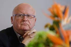Geloofsgesprek met Bisschop Lode Van Hecke.