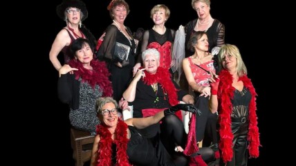 Kerstvoorstelling "Niet bang zijn" door "Les belles Jarretelles" uit Eeklo